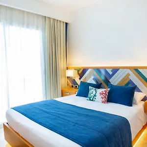 https://cana-rock-condos-cozy-infinity-pool-view.comcaribbean.com